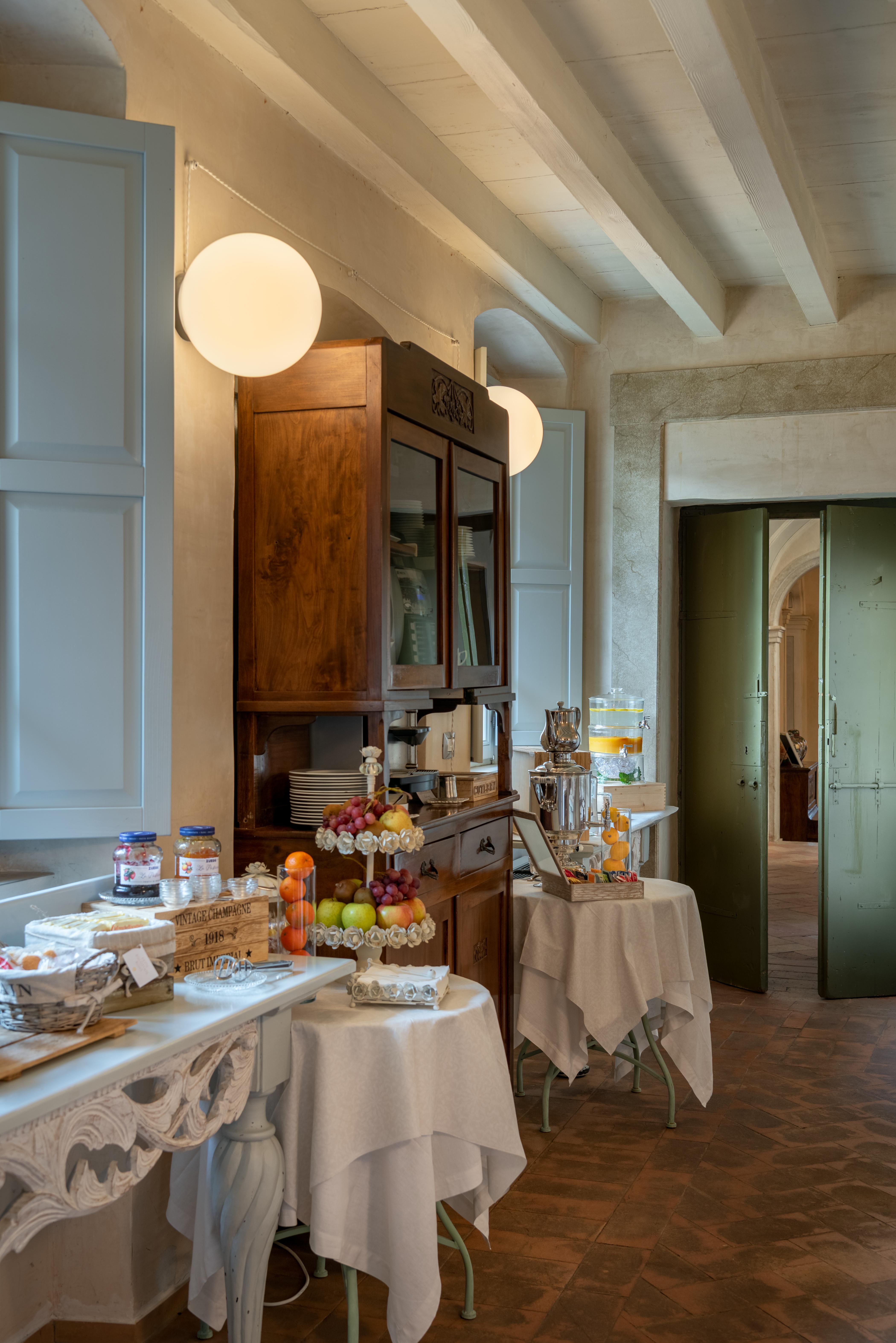 מונטיקיארי Hotel Palazzo Novello מראה חיצוני תמונה