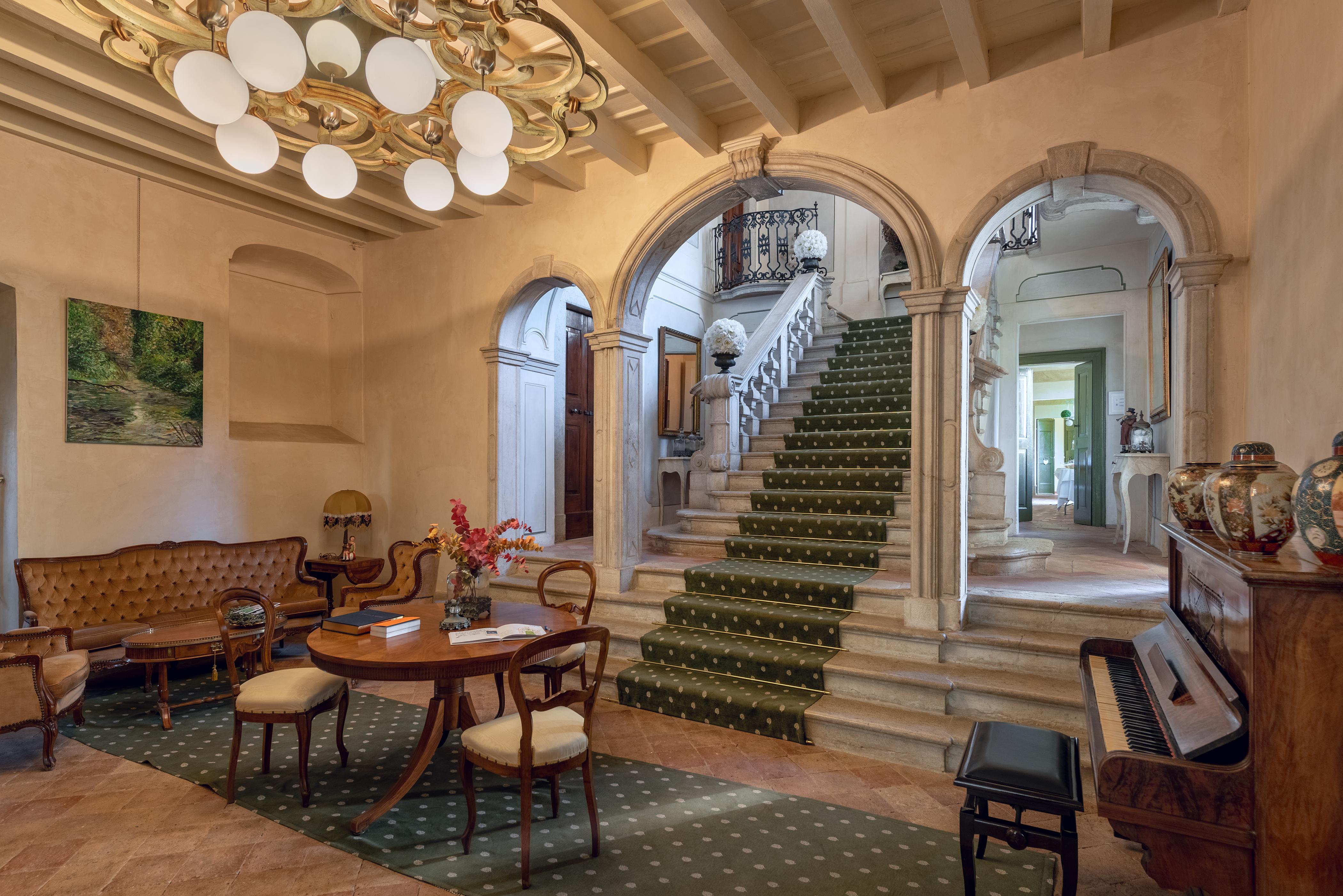 מונטיקיארי Hotel Palazzo Novello מראה חיצוני תמונה